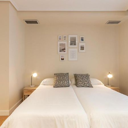 Akomodat En Apartamento En El Centro De Bilbao Con Parking Exterior foto